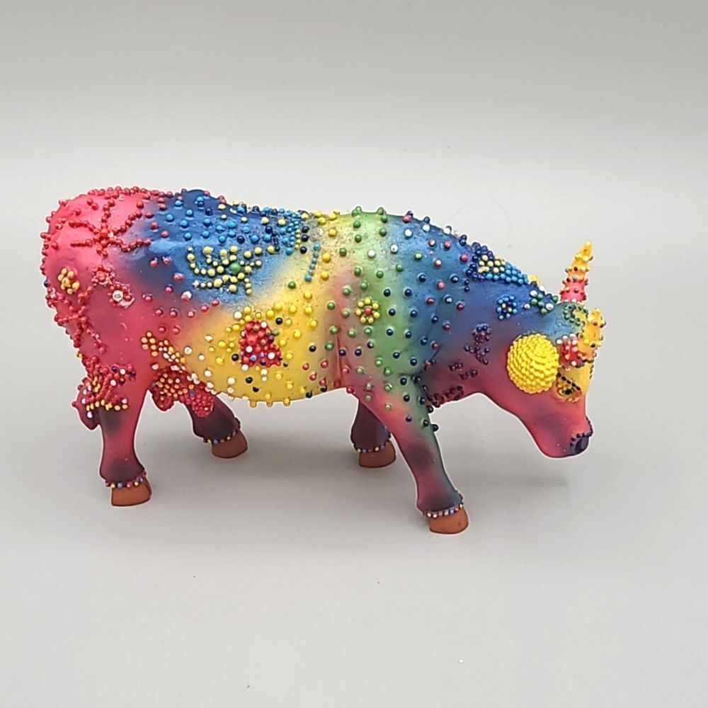 Vintage Cow Parade, Item 1945, "Aggie" Now a Retired Collectible - Picture 3 of 6